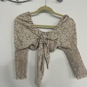 Fashion nova crop top